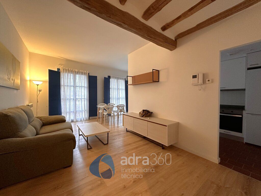 Living room of Apartment to rent in  Logroño  with Heating and Furnished