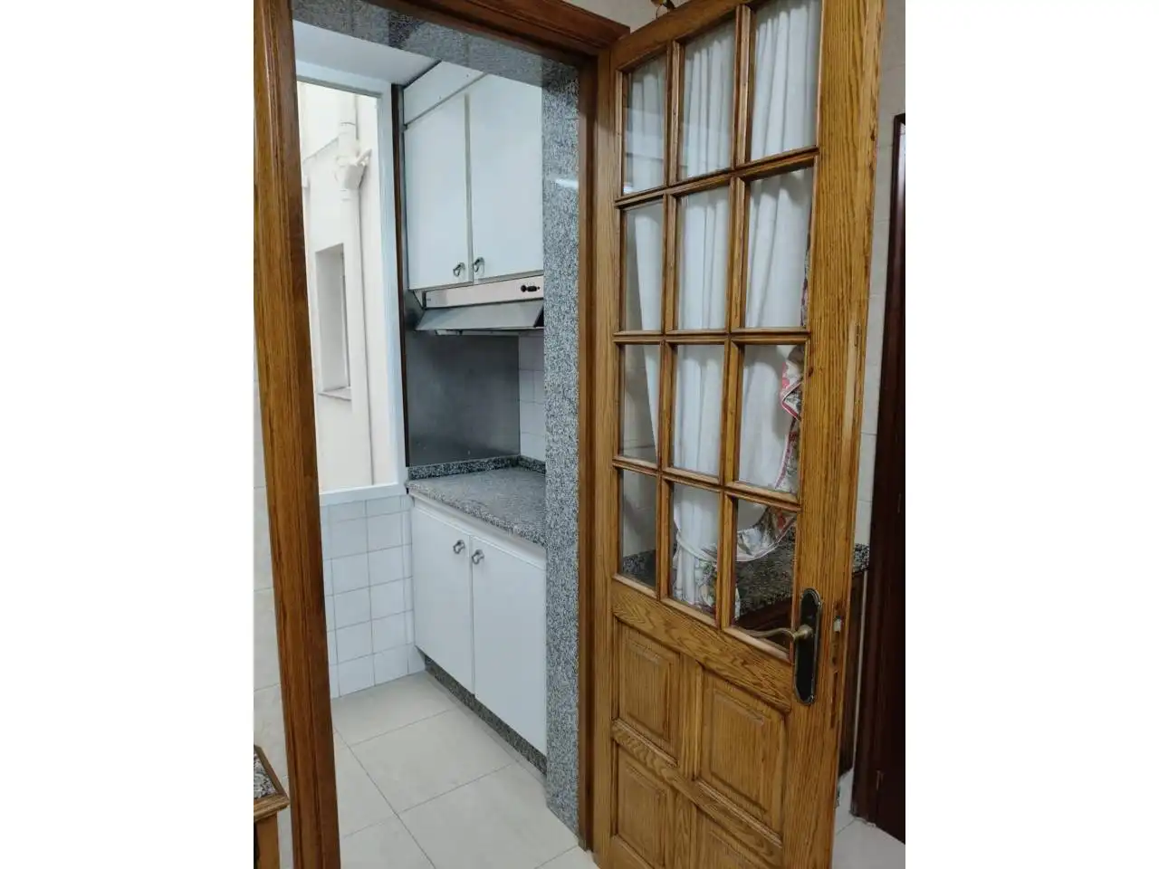 Cocina de Piso en venta en Cariño con Calefacción, Trastero y Amueblado
