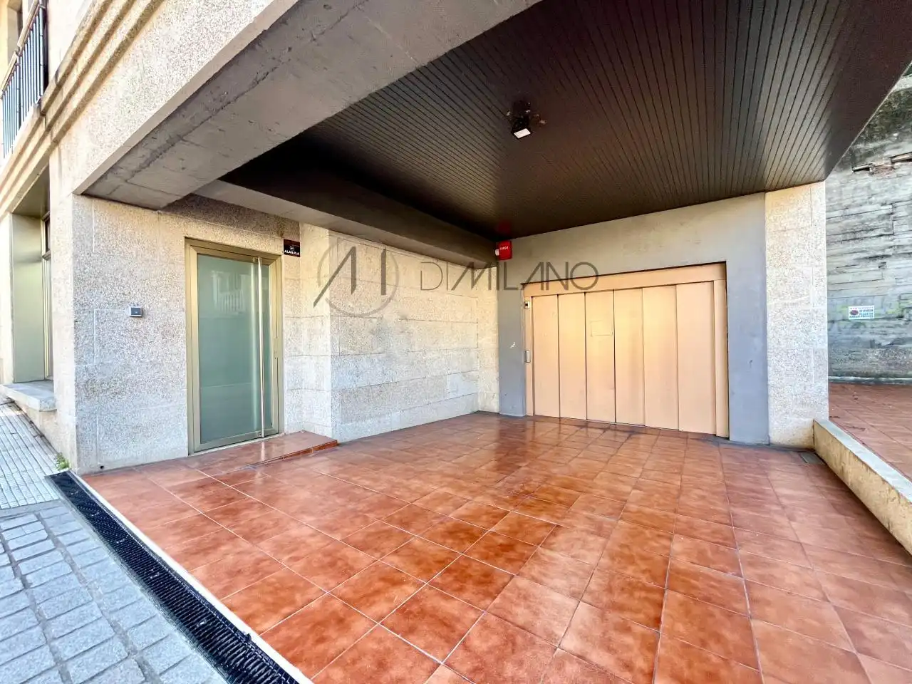 Piso en venta en Vigo  con Calefacción, Parquet y Balcón