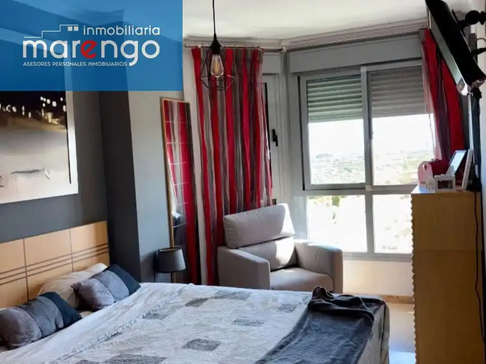 Bedroom of Flat for sale in Piscinas