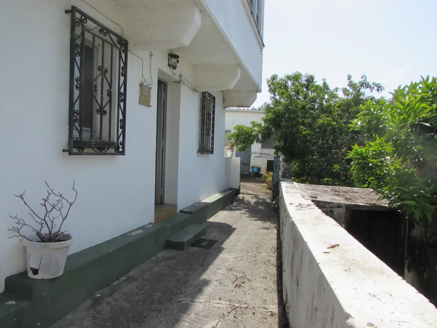 Vista exterior de Casa o xalet en venda en Ferrol amb Calefacció i Jardí privat