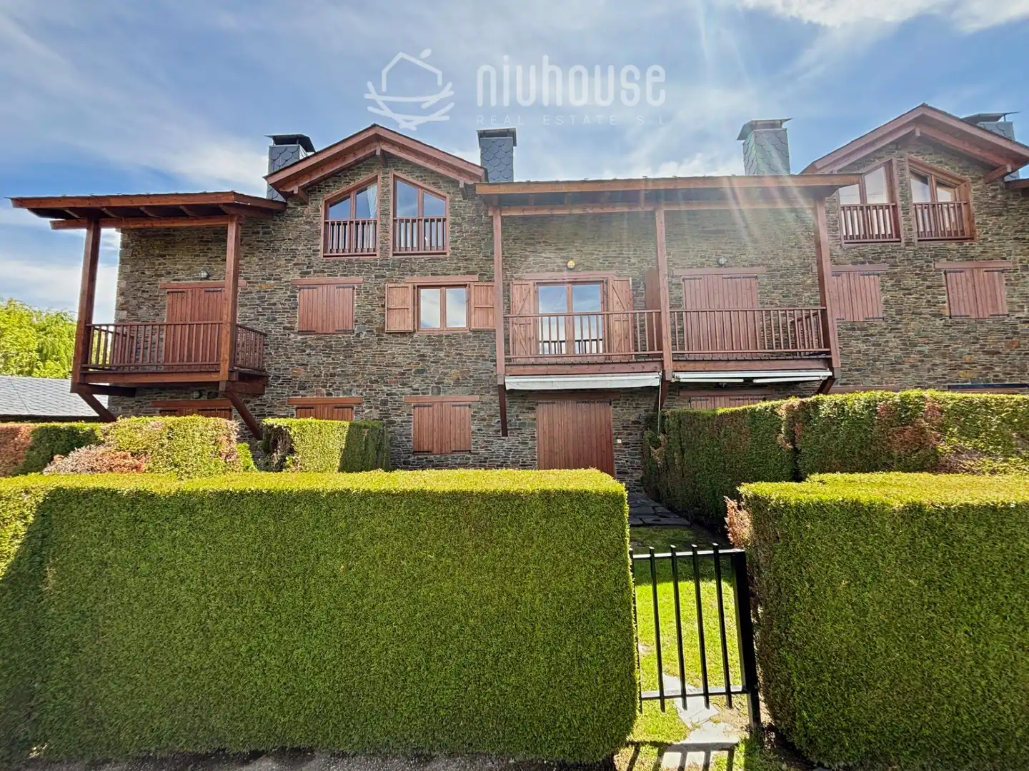 Vista exterior de Dúplex en venta en Palau - de - Cerdagne
