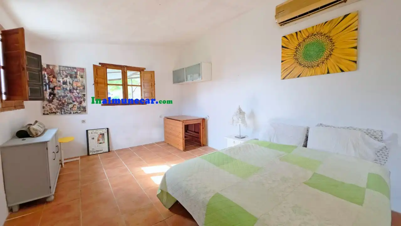 Habitación de Finca rústica en venta en Almuñécar con Terraza, Trastero y Piscina