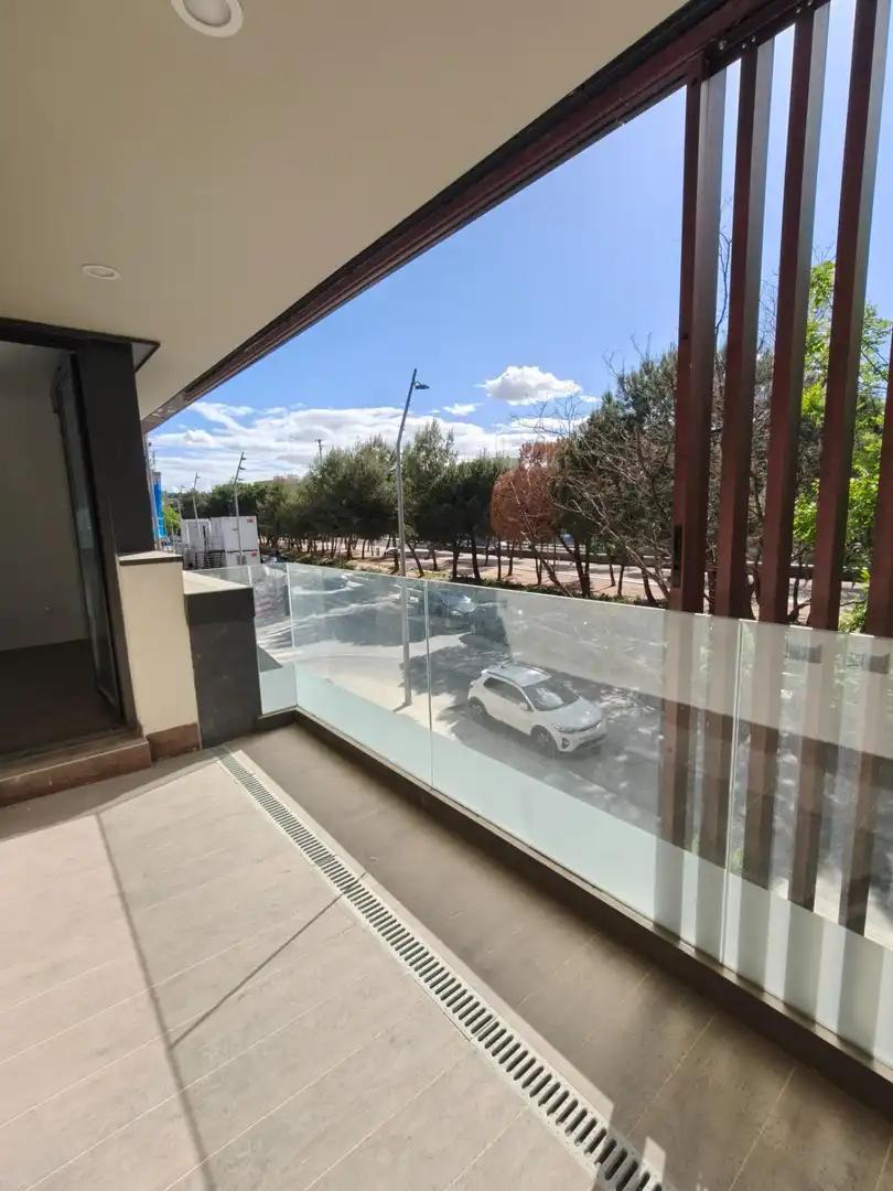 Terrassa de Pis en venda en Madrid amb Aire condicionat, Calefacció i Terrassa