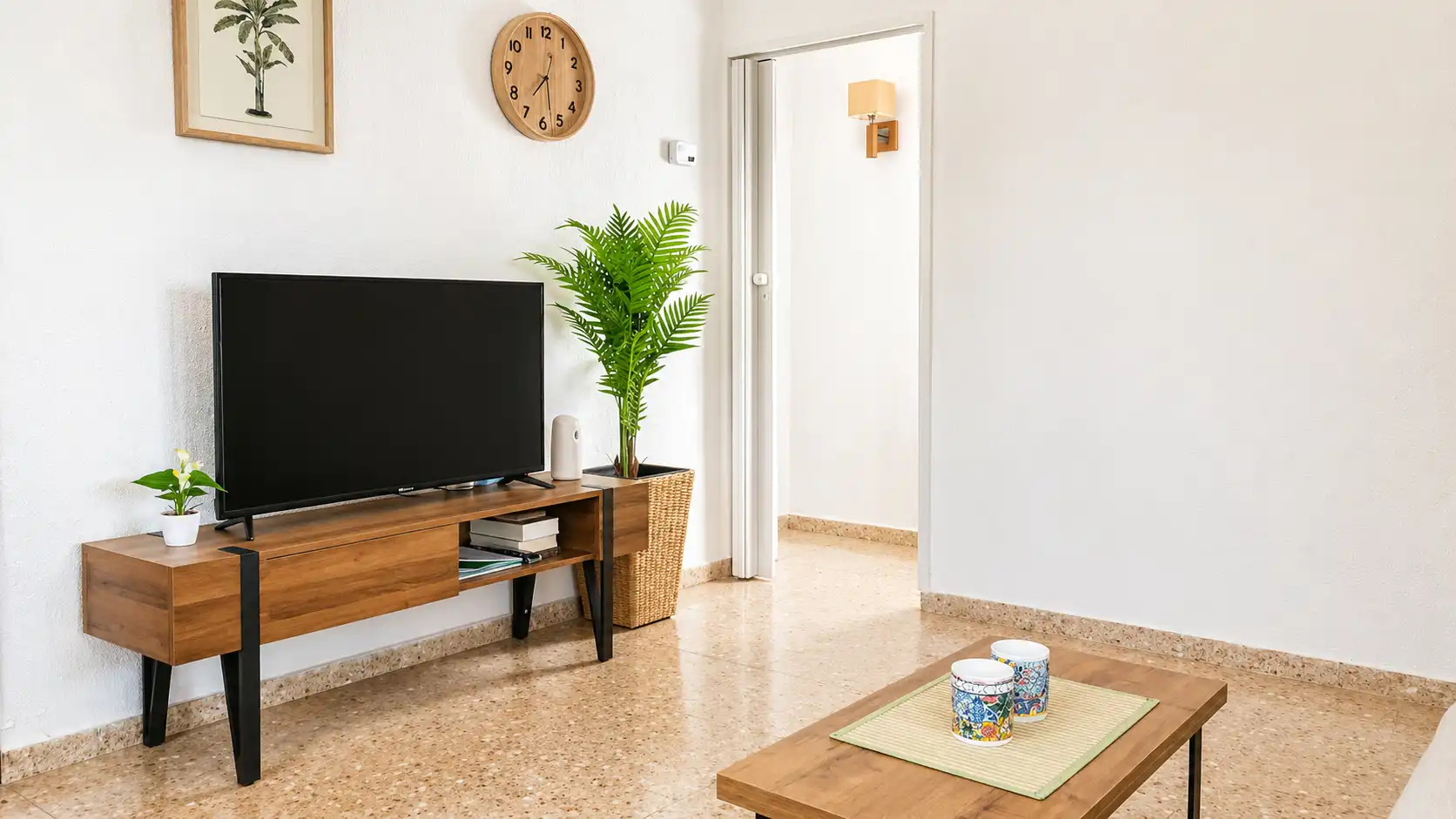Sala d'estar de Casa adosada de lloguer en El Campello amb Aire condicionat, Calefacció i Jardí privat