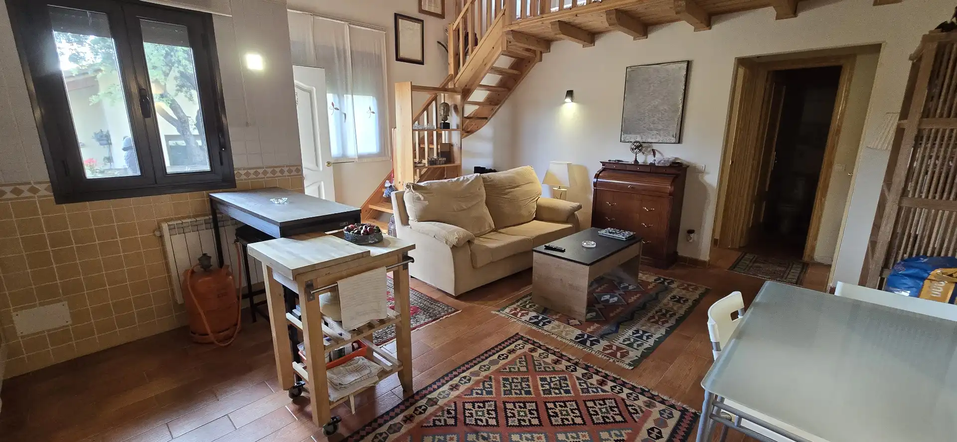 Living room of Detached homes for sale in Ituero y Lama  with Heating, Private garden and Storage room