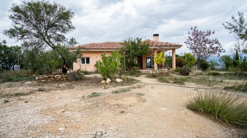 Chalet de obra nueva en venta entre Elda y Sax  listo para entrar a vivir