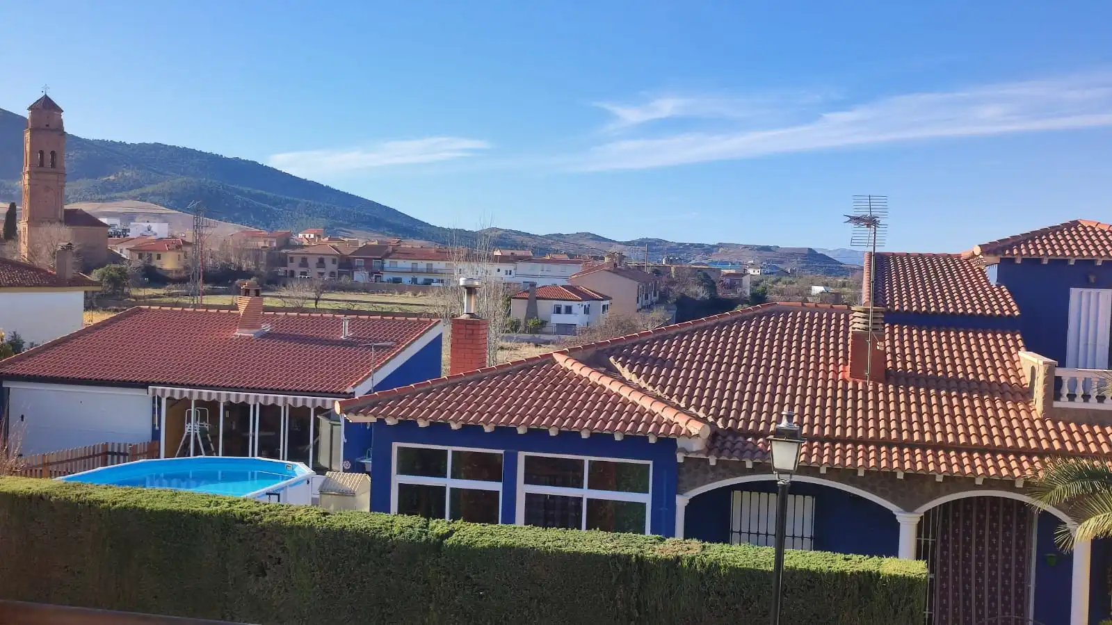 Vista exterior de Casa o chalet en venta en Cogollos de Guadix con Aire acondicionado, Jardín privado y Terraza