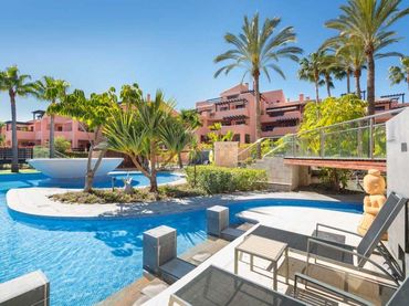Apartment with pool for sale in Punta Plata