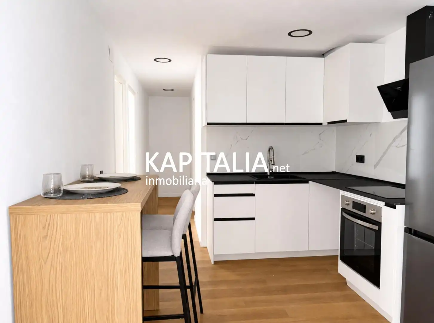 Küche von Wohnung zum Verkauf in Ontinyent mit Parkett und Balkon