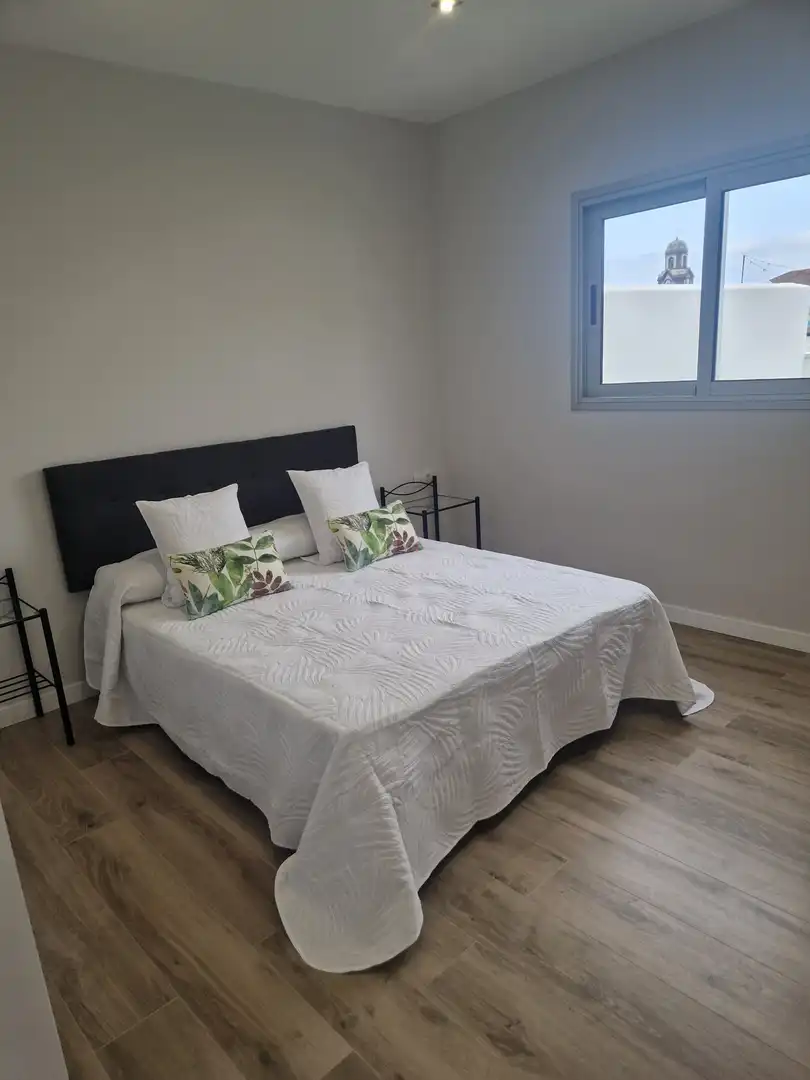 Dormitori de Àtic en venda en Puerto de la Cruz amb Parquet, Terrassa i Moblat