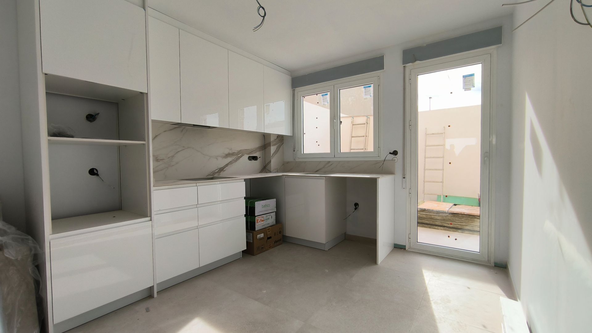 Cuina de Casa adosada en venda en Paiporta amb Terrassa