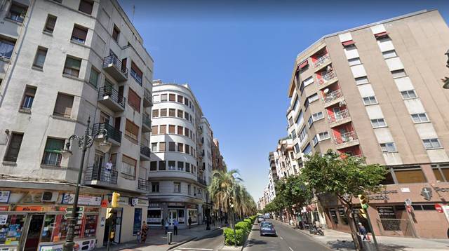 Edificio en Venta en Agustina De Aragón en Plaza de Toros