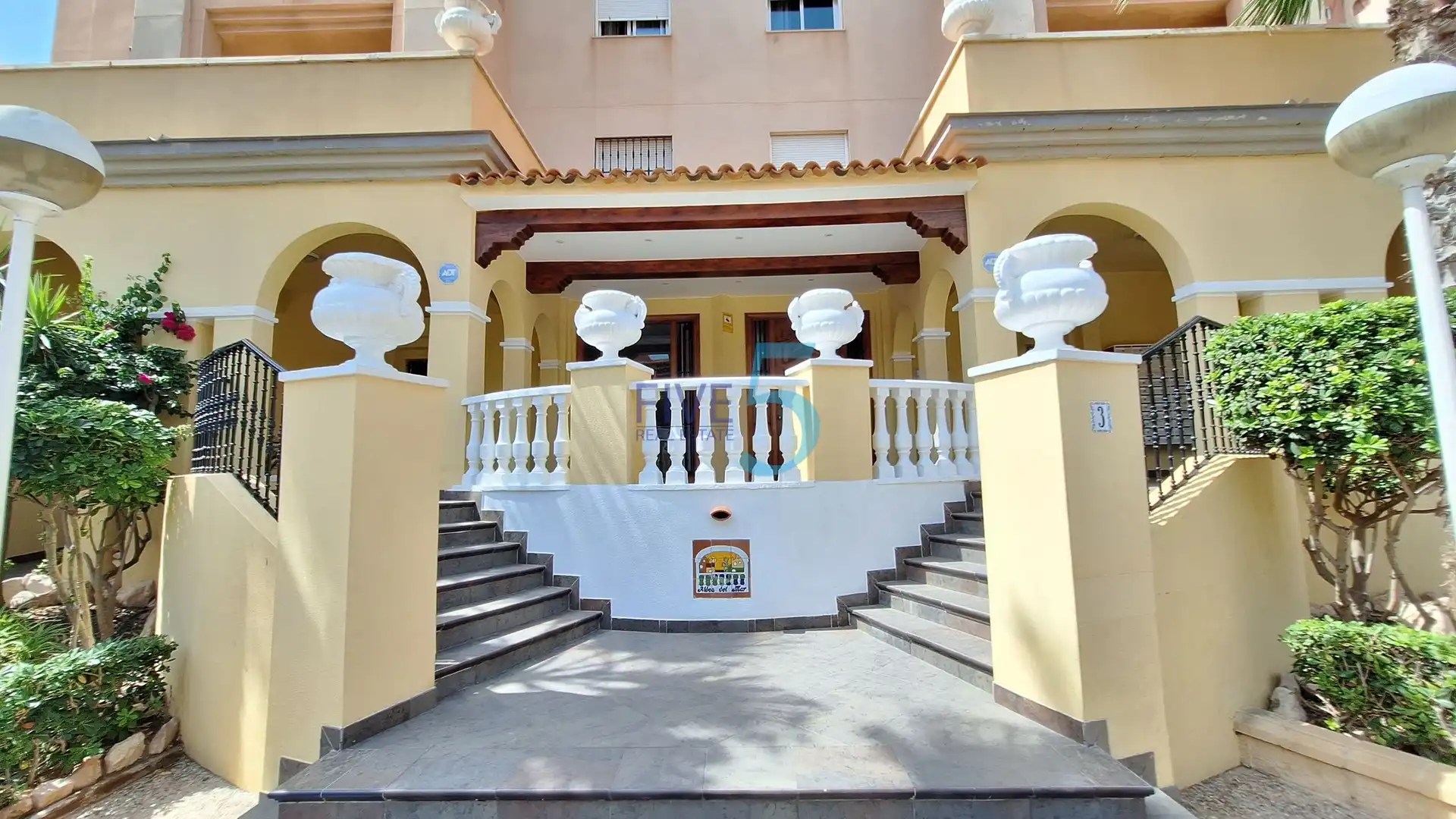 Piso con terraza en venta en Playa de los Locos, imagen 35
