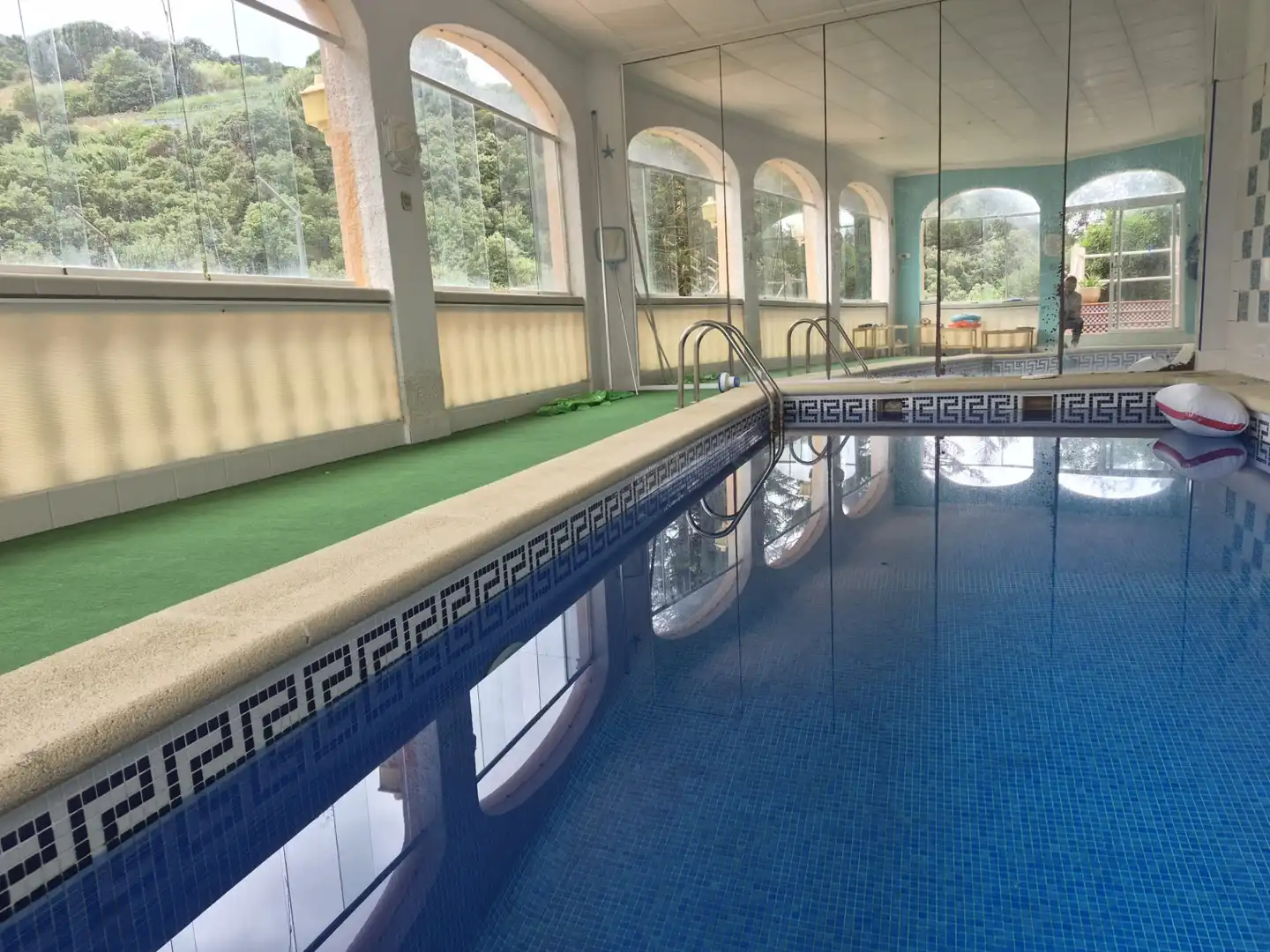 Swimming pool of Houses for sale in Calella  with Air Conditioner, Heating and Terrace