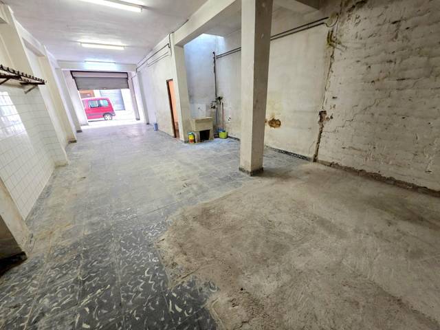 Local comercial en Alquiler en Avenida de Valencia - Avenida de Casalduch