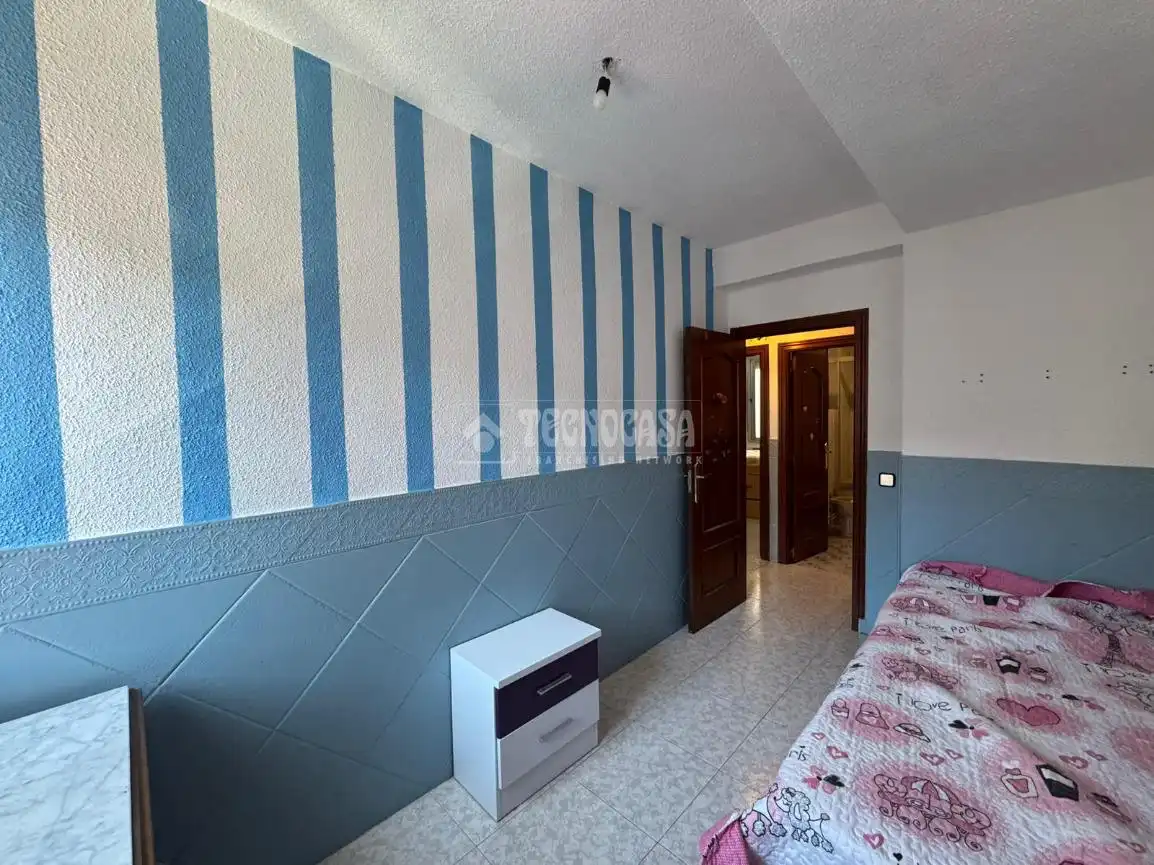 Bedroom of Flat for sale in Alcalá de Henares  with Heating