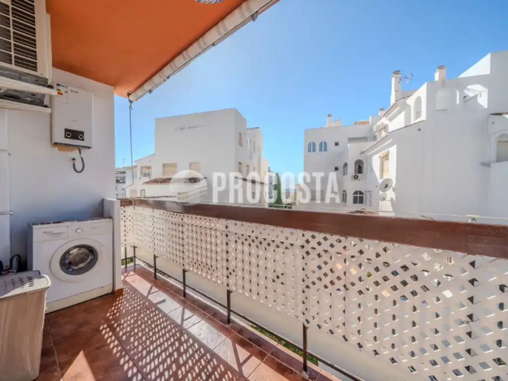 Vista exterior de Piso en venta en Almuñécar con Terraza y Internet