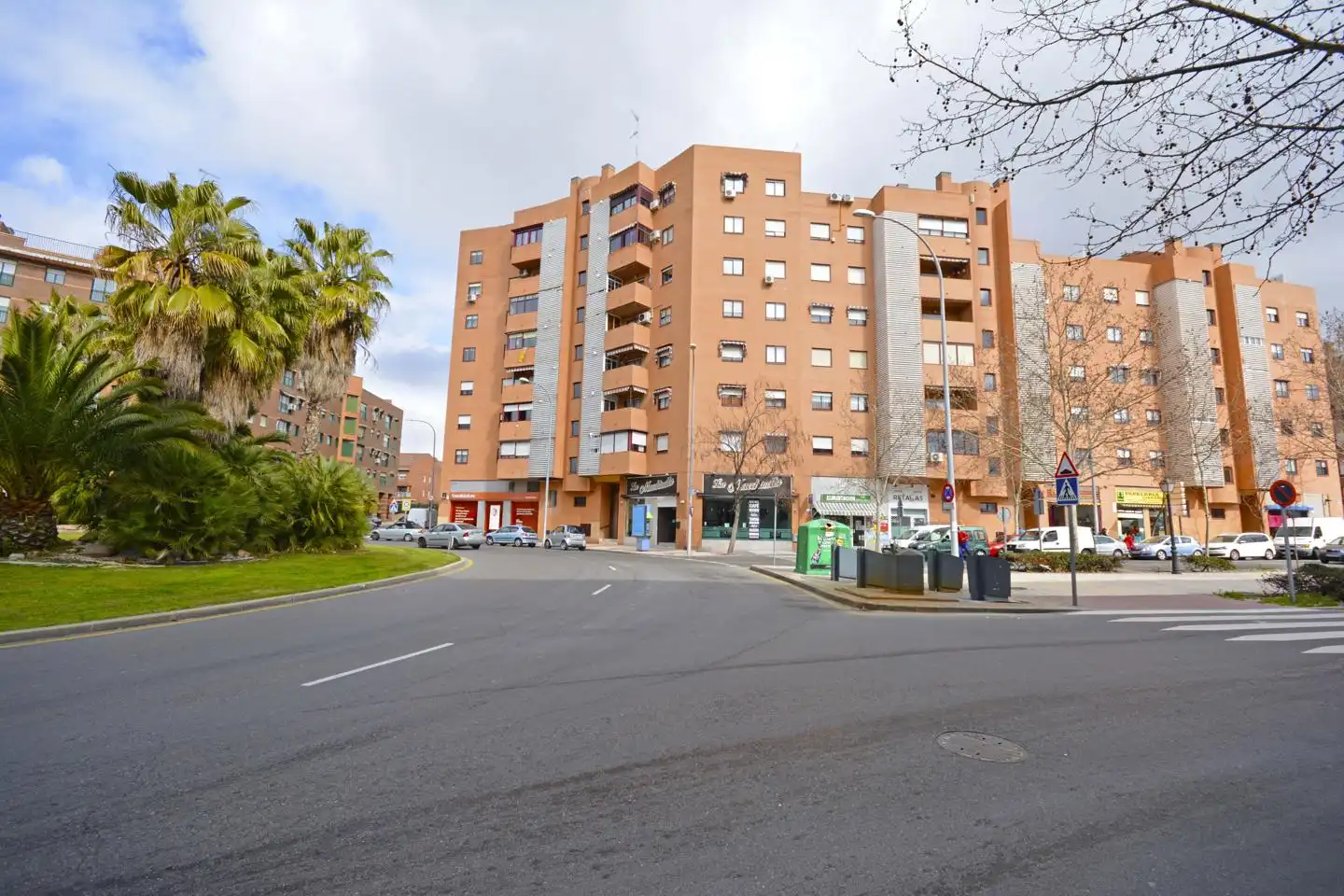 Vista exterior de Garatge en venda en Alcorcón