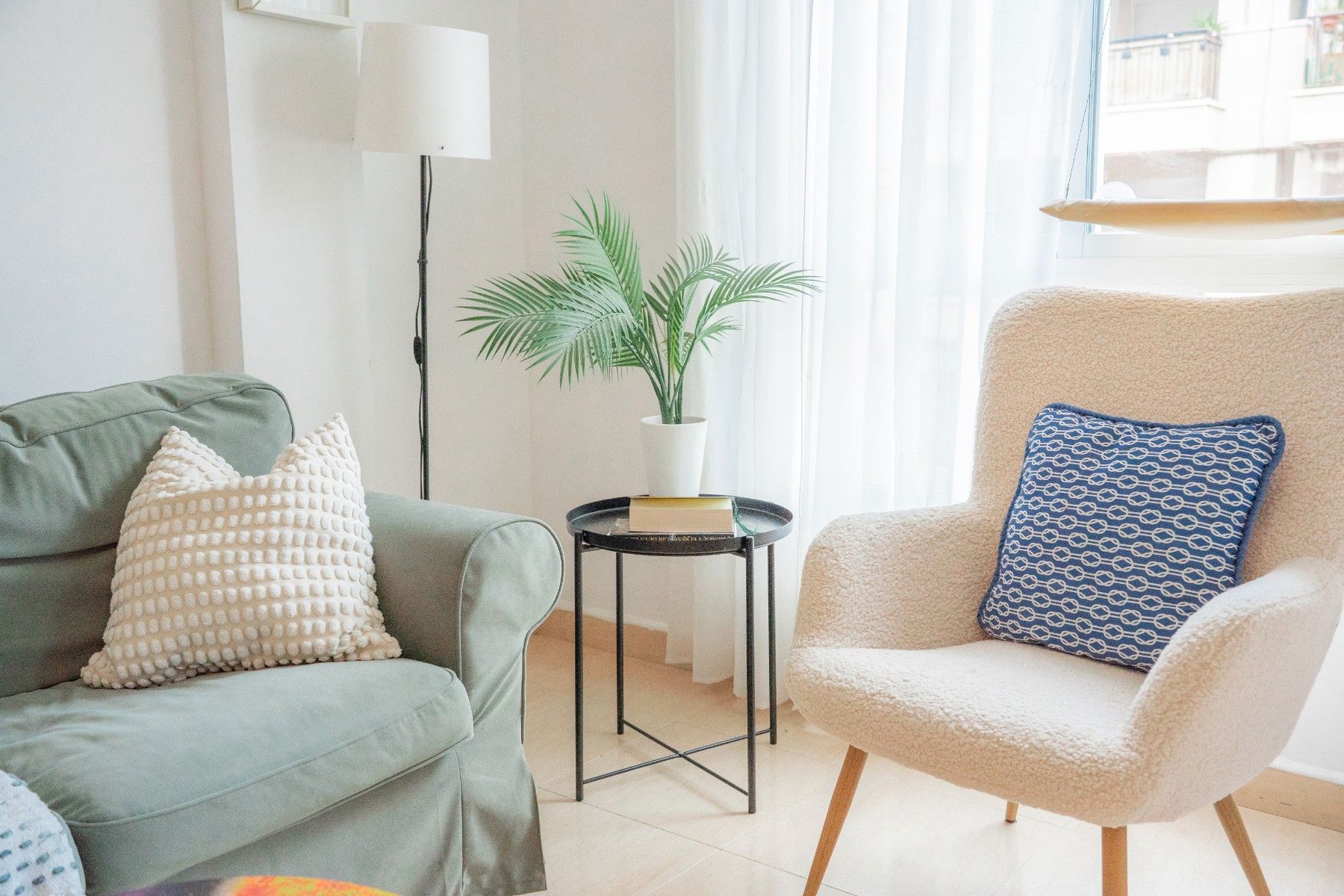 Living room of Flat for sale in Águilas  with Air Conditioner, Terrace and Furnished