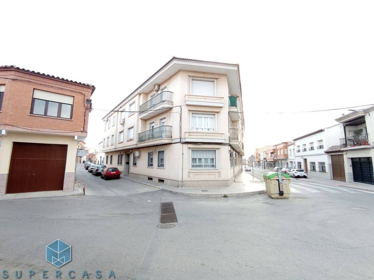 Exterior view of Flat for sale in Mora  with Air Conditioner, Heating and Terrace