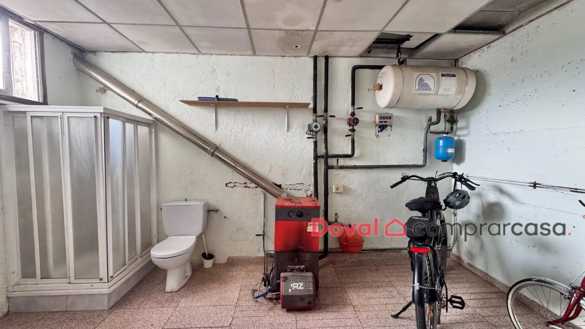 Casa o xalet en venda en Redondela amb Calefacció, Traster i Piscina