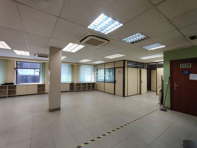 Oficina en Alquiler en Calle Ledesma en Plaza Circular