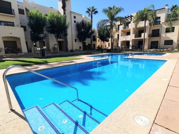 Appartamento con piscina in vendita a Roda