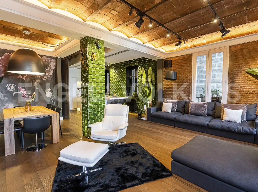 Sala de estar de Piso de alquiler en Barcelona con Aire acondicionado, Calefacción y Parquet