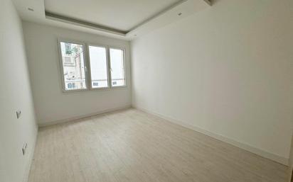 Bedroom of Loft for sale in  Madrid Capital  with Air Conditioner