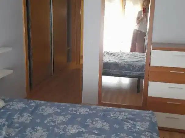 Habitación de Piso para compartir en Soria Capital  con Jardín privado, Trastero y Piscina
