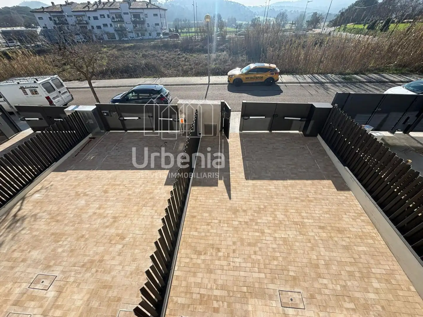 Parking de Casa adosada en venta en Tordera con Calefacción y Terraza