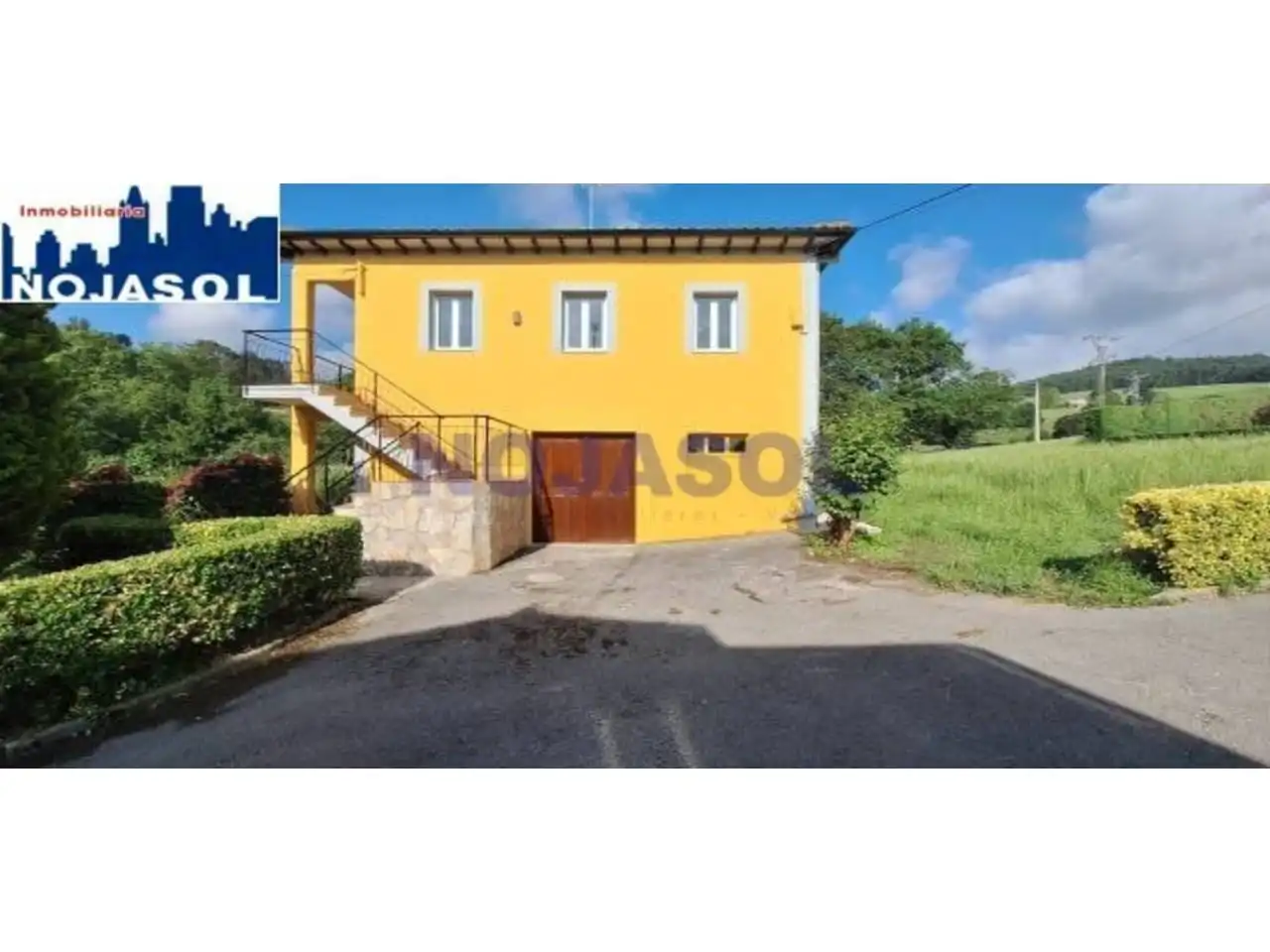 Außenansicht von Haus oder Chalet zur Miete in Hazas de Cesto mit Heizung, Privatgarten und Parkett