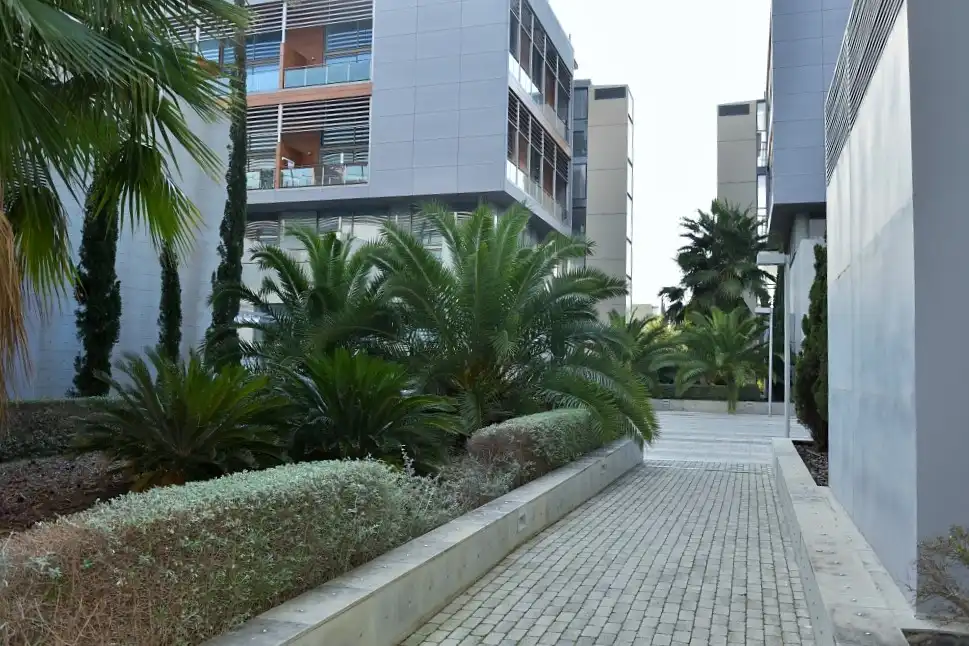 Außenansicht von Wohnung zur Miete in Valencia mit Klimaanlage, Heizung und Parkett