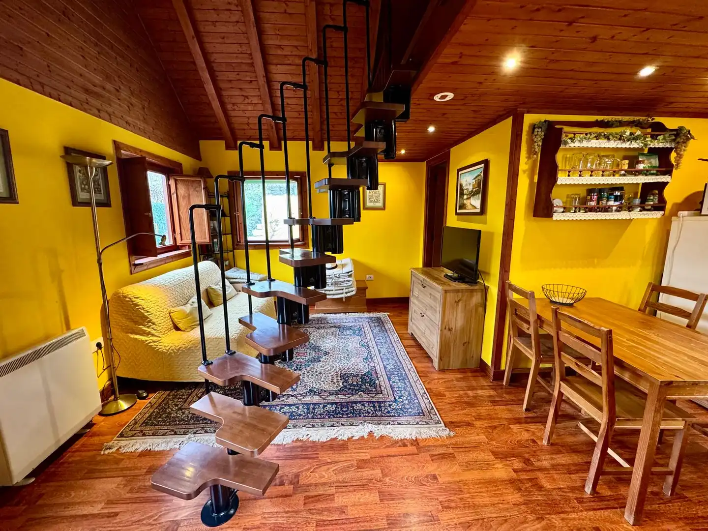 Sala d'estar de Finca rústica en venda en Icod de los Vinos amb Jardí privat, Terrassa i Piscina