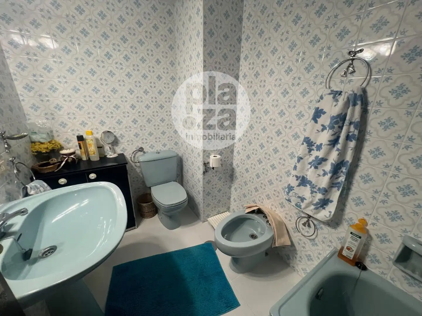 Bathroom of Flat for sale in Burgos  with Heating, Terrace and Storage room