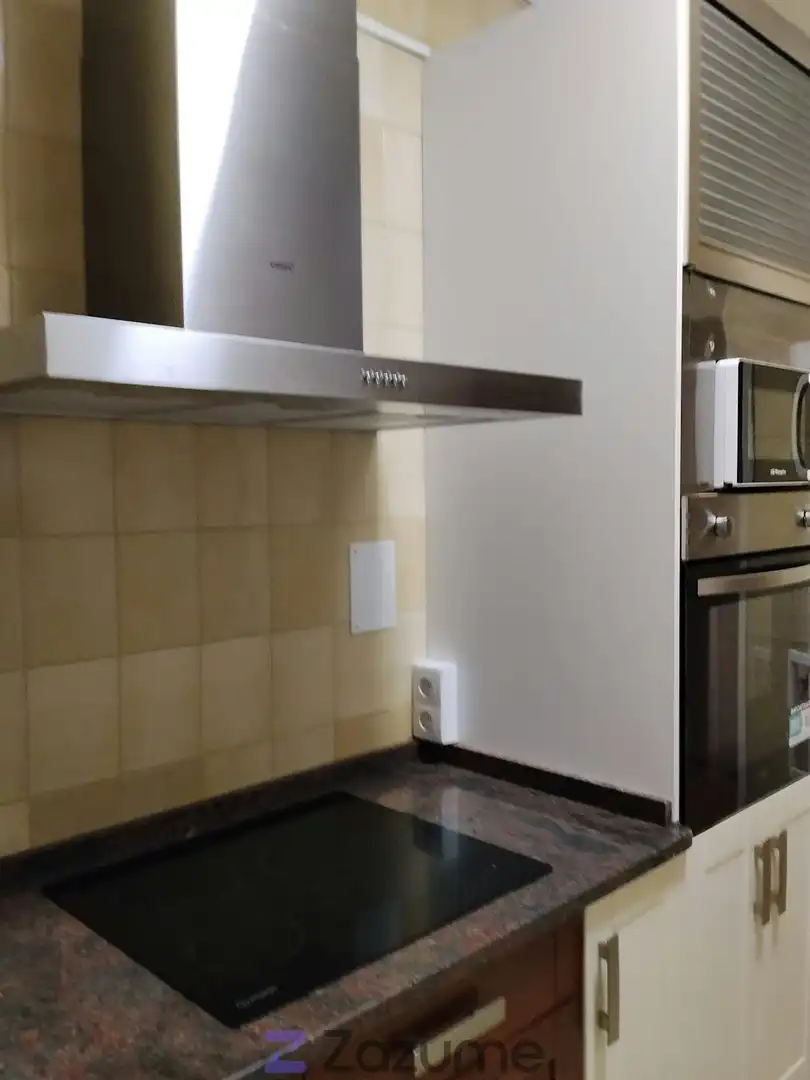 Kitchen of Flat for rent in Toro  with Heating, Furnished and Oven