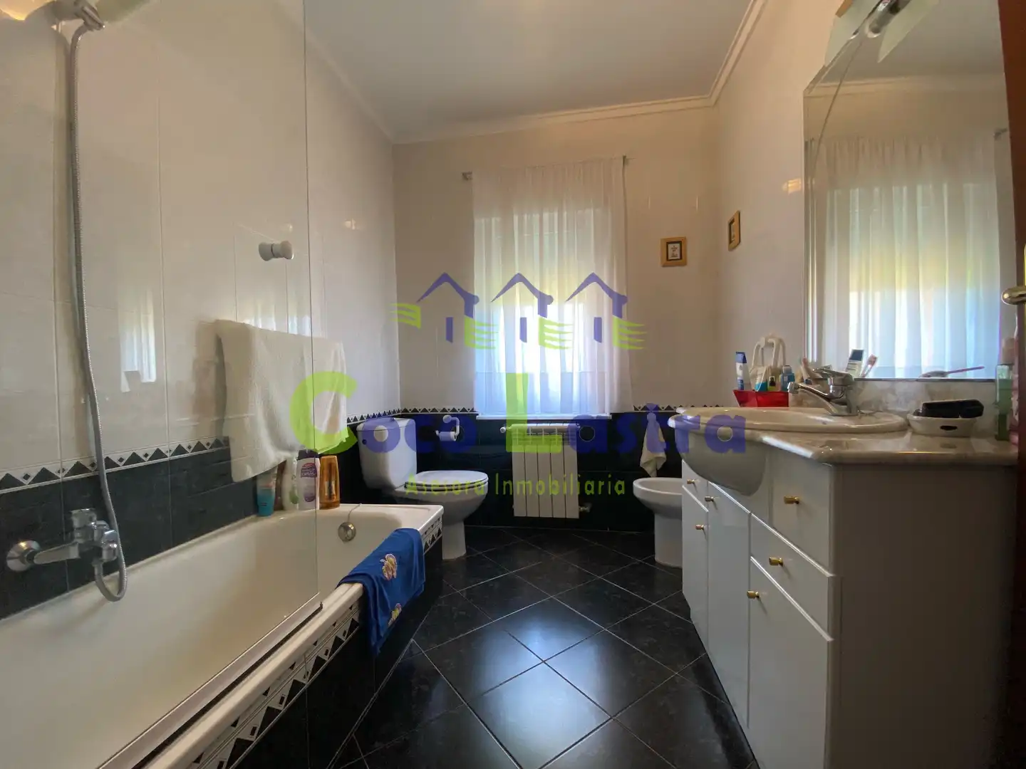 Casa o xalet en venda a Calle Huelmos de Cañedo, Valdunciel