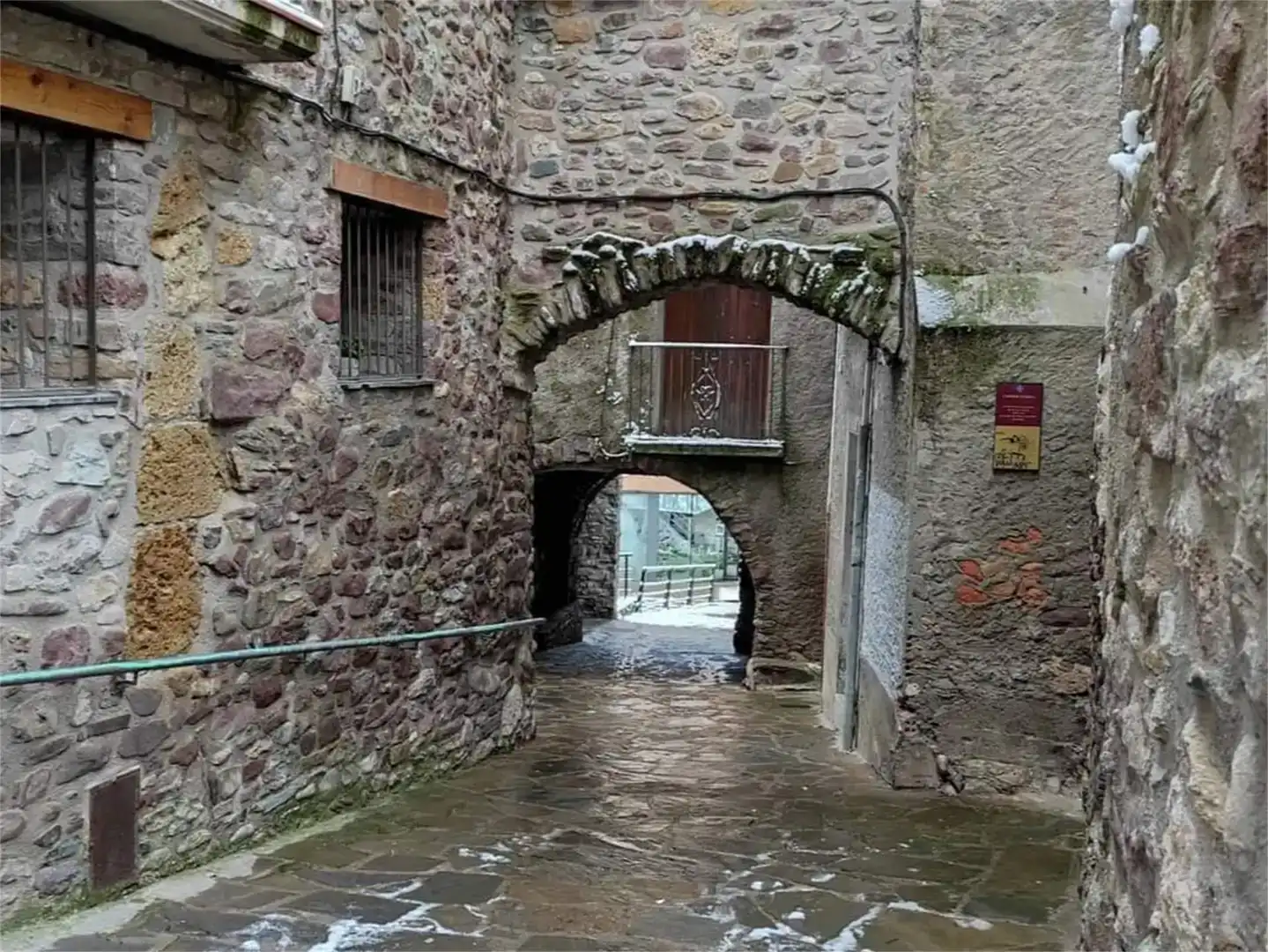 Casa adosada en venda en El Pont de Suert