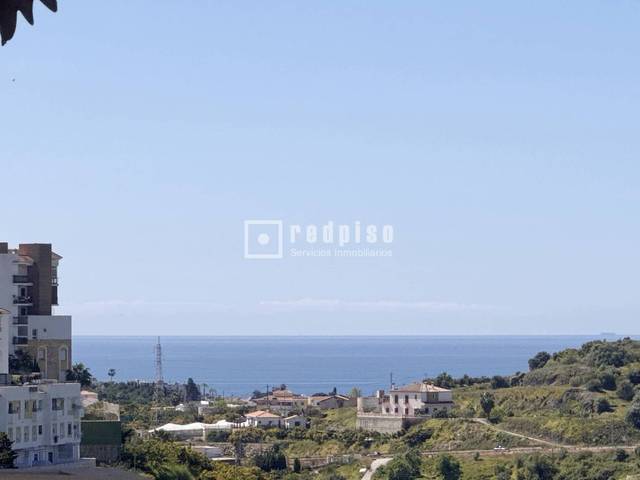 Piso en Venta en de Victoria en Torrox Pueblo