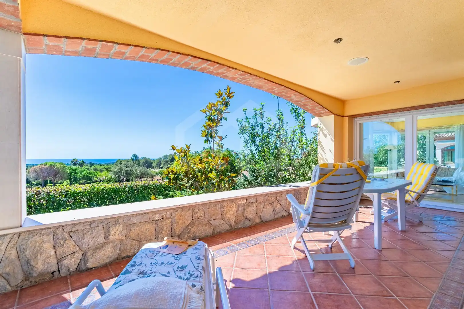 Terraza de Casa o chalet de alquiler en Mont-roig del Camp con Aire acondicionado, Calefacción y Jardín privado