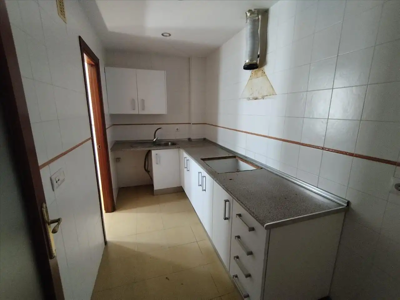 Cocina de Piso en venta en Sevilla con Trastero