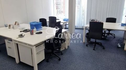 Foto 3 von Fabrikhallen zur Miete in Amorebieta-Etxano, Bizkaia