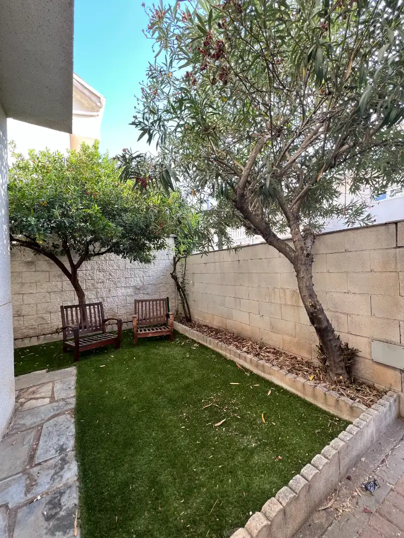 Adosado con piscina en venta en Calle de los Girasoles, imagen 23