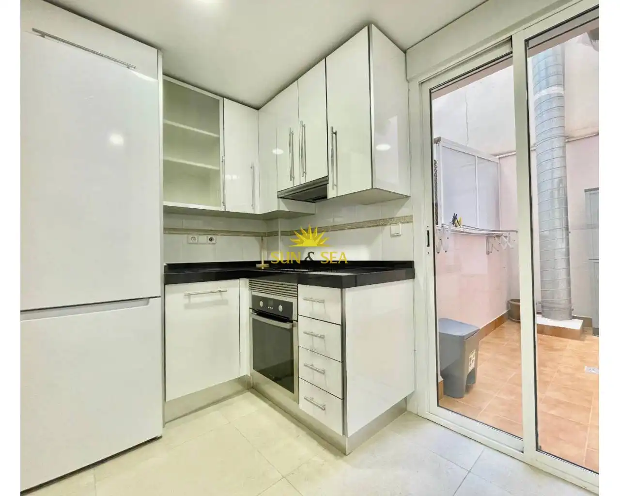 Cocina de Piso de alquiler en Murcia con Aire acondicionado, Calefacción y Amueblado