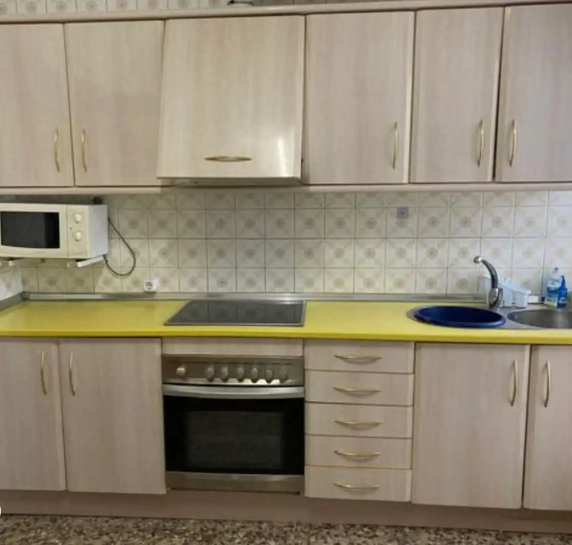 Cocina de Ático de alquiler en Ciudad Real con Terraza