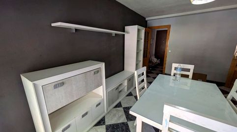 Foto 4 de Piso de alquiler en Palacio Valdés, Arrayanes, Linares