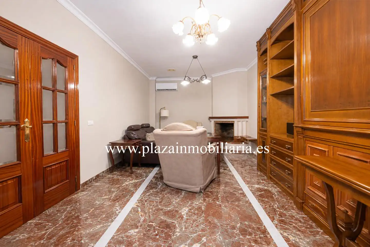 Sala de estar de Casa o chalet en venta en Lucena con Aire acondicionado, Trastero y Balcón
