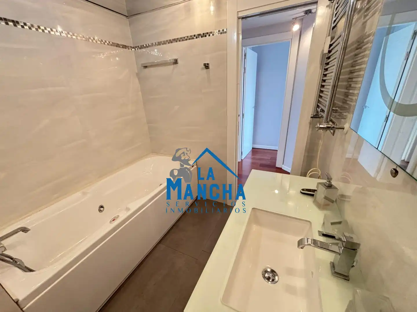 Baño de Piso en venta en Carretas - Pajarita