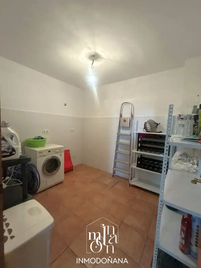 Einfamilien-Reihenhaus zum Verkauf in Almonte mit Klimaanlage, Heizung und Terrasse
